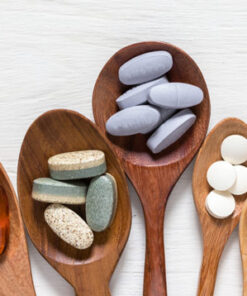 VITAMINS & SUPPLEMENTS